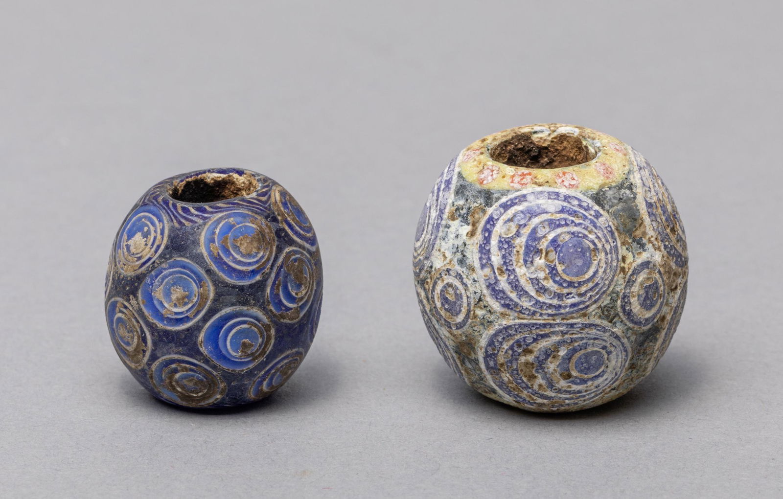 Set Ancient Roman Type Dragon Fly Eye Glass Beads (1 of 12)