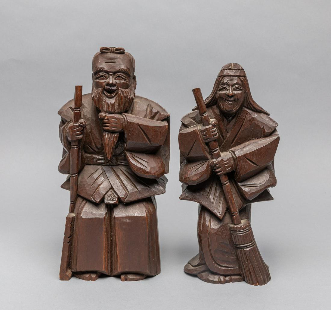 Pair Japanese Old Wood Carving Figures (1 of 10)