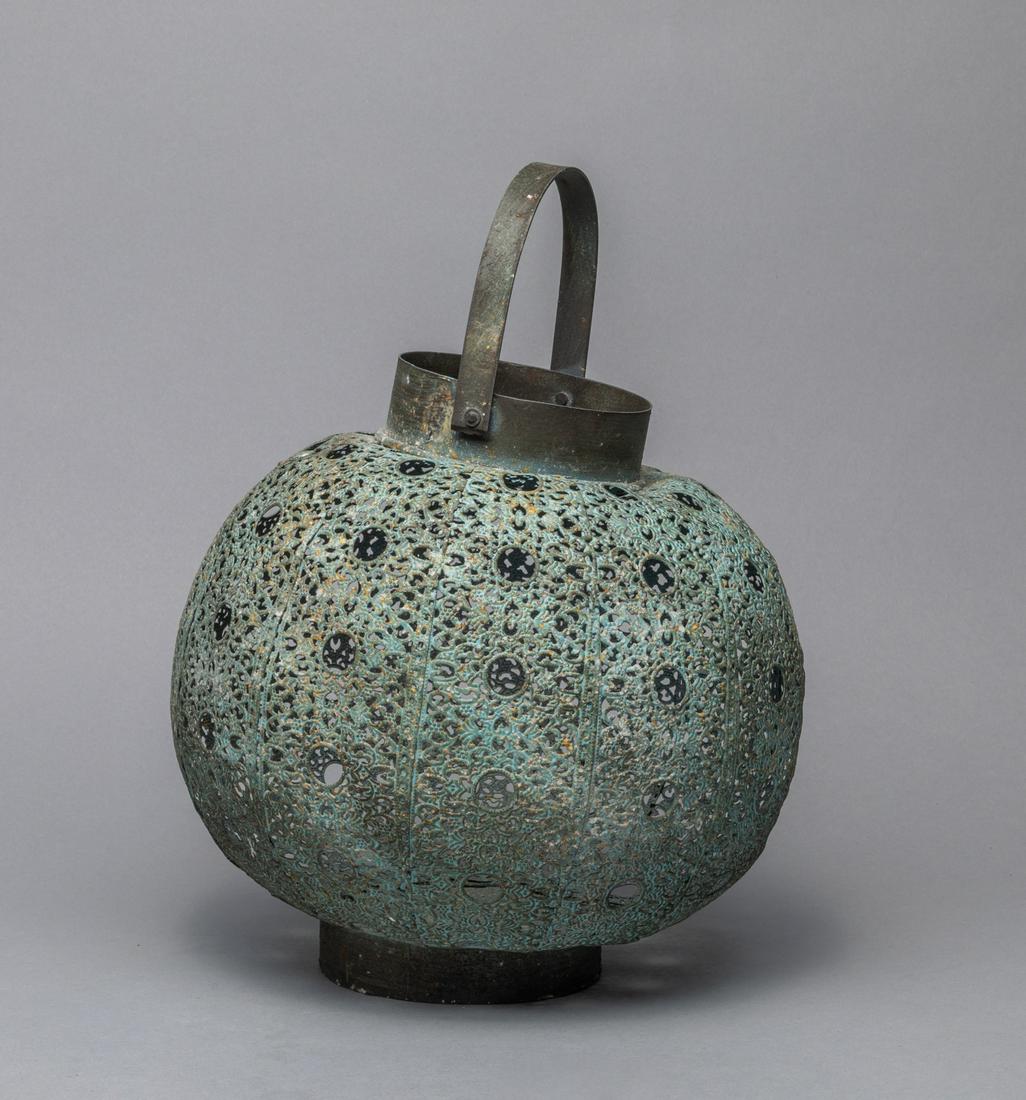 Fine Asian Brass Hanging Vase (1 of 9)