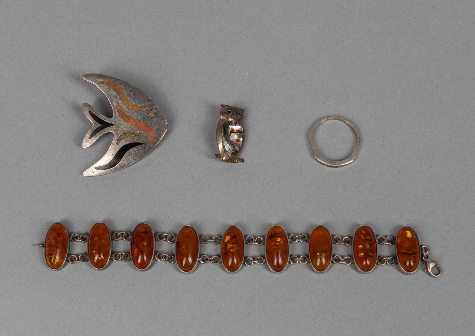 Designed Silver Jewelry Inlaid Amber & Pearl (1 of 10)