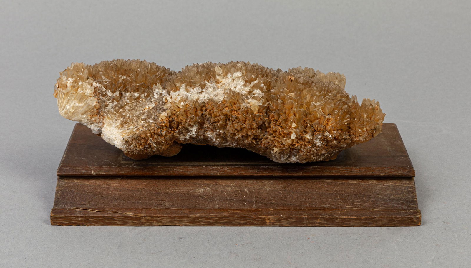 Fine Rose Crystal Table Sculpture (1 of 11)