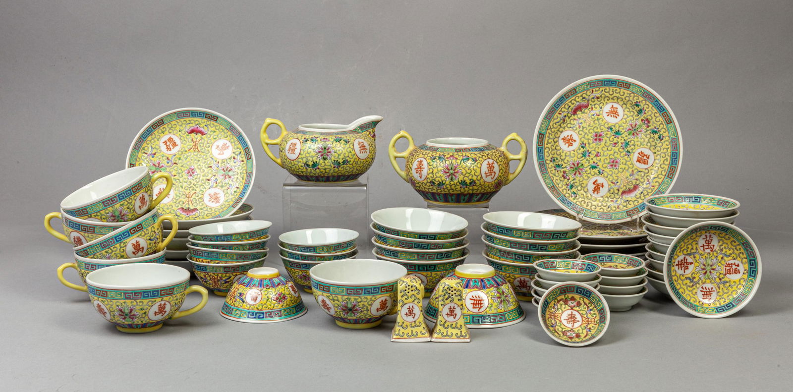 Set Chinese Royal Color Porcelain Dinning Service (1 of 12)