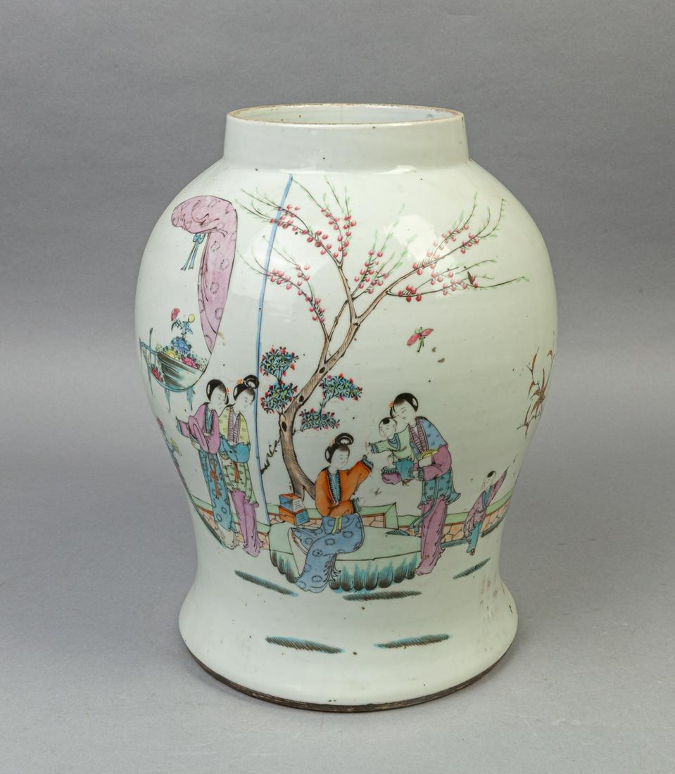 Large Chinese Famille Rose Porcelain Jar (1 of 11)