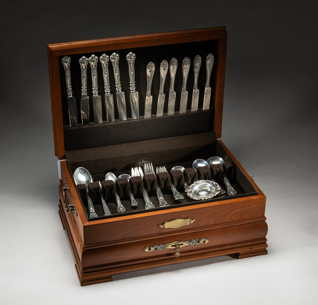 Large Set Sterling Silver Dinning Flatwares (1 of 20)