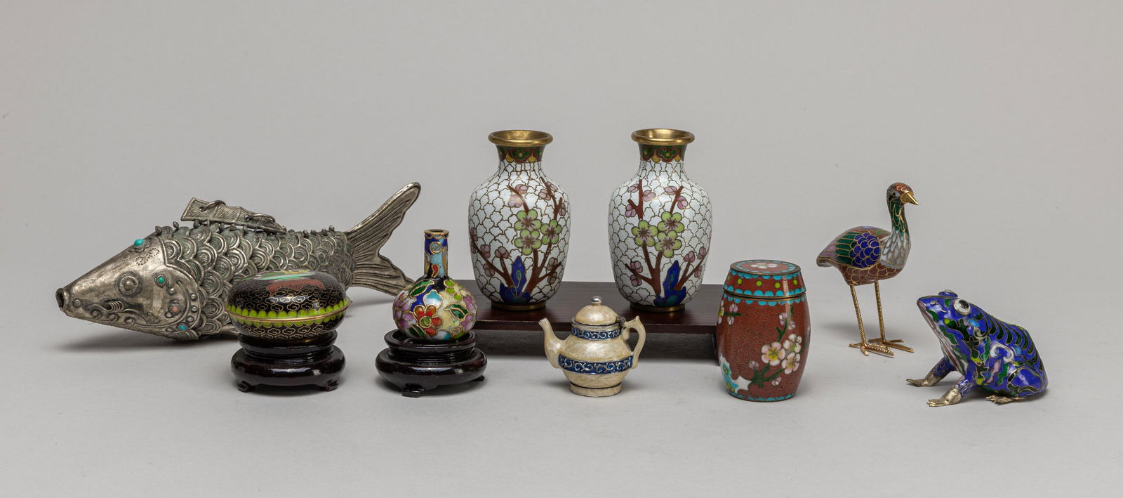 Set Chinese Export Cloisonne Pieces (1 of 11)
