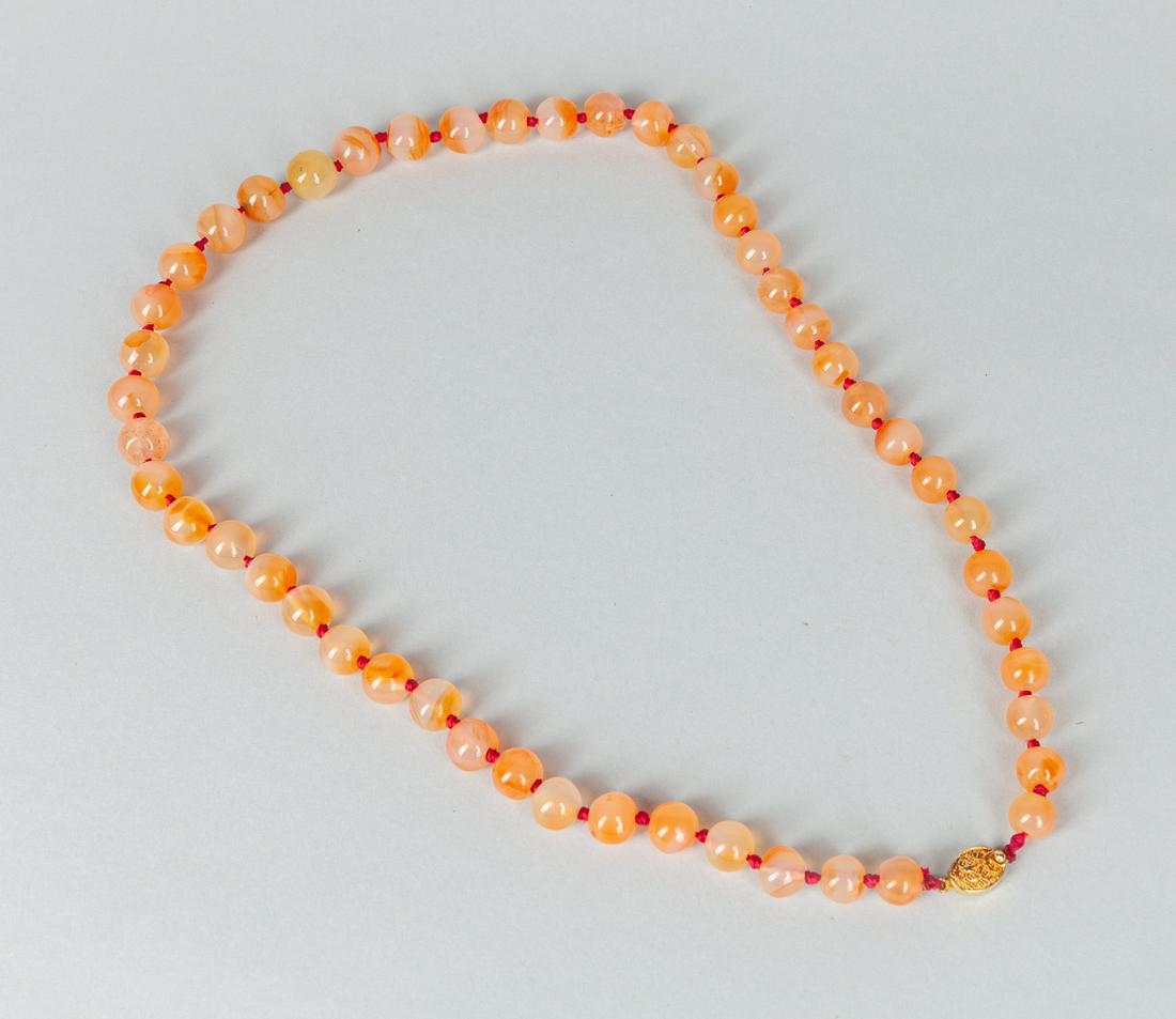 Chinese Cameo Agate Bead Necklace (1 of 7)