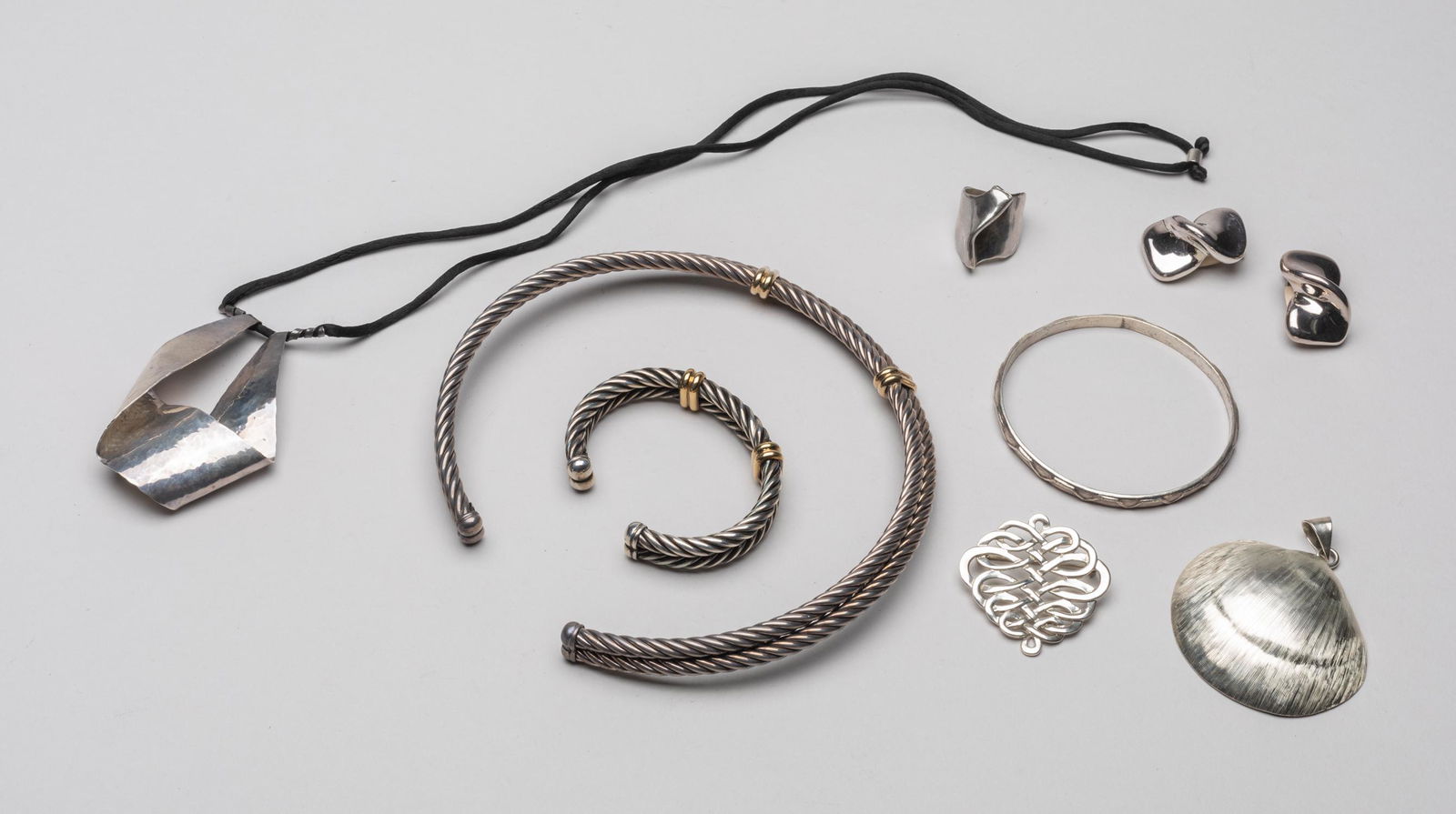 Group Designed Silver Jewelries (1 of 15)