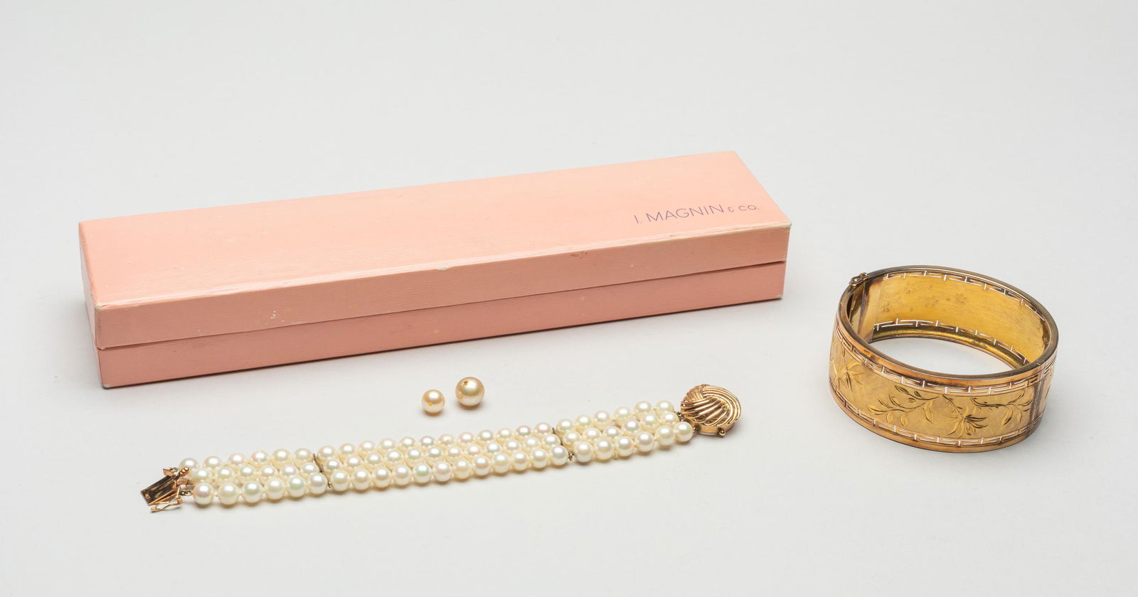 14k Link Pearl Bracelet/Bangle (1 of 10)