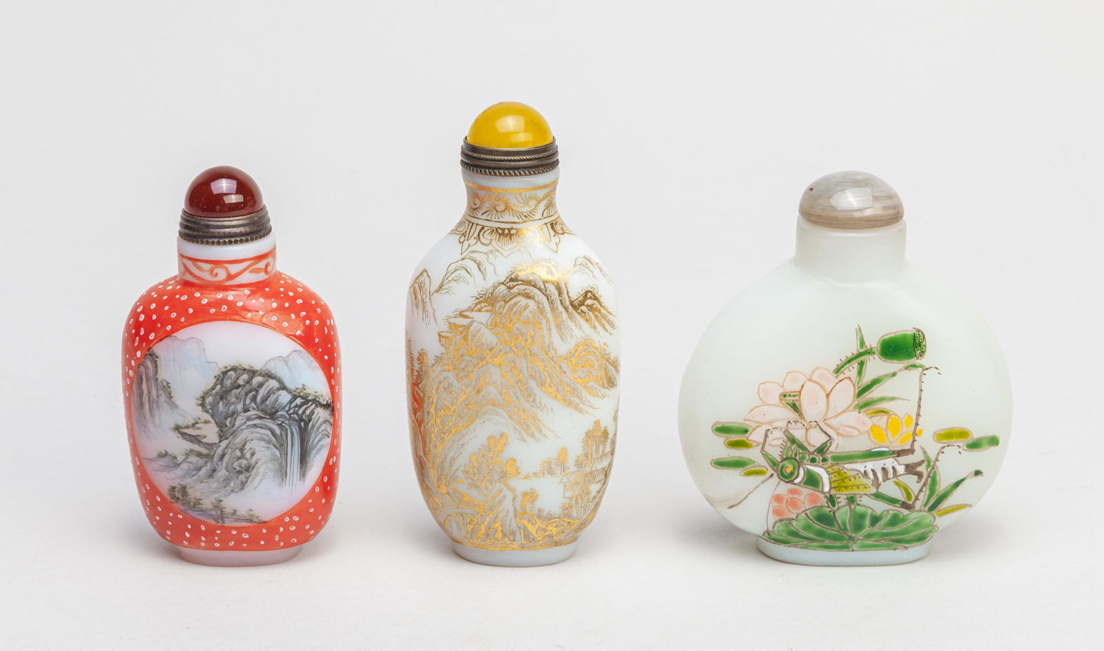 Set Chinese Enameled Glass Snuff Bottles (1 of 9)
