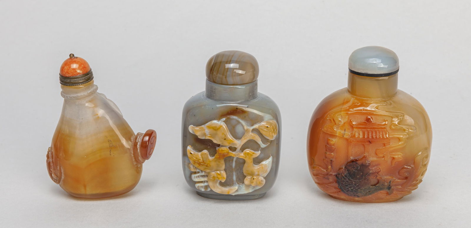 Set Chinese Cameo Agate Snuff Bottles (1 of 10)
