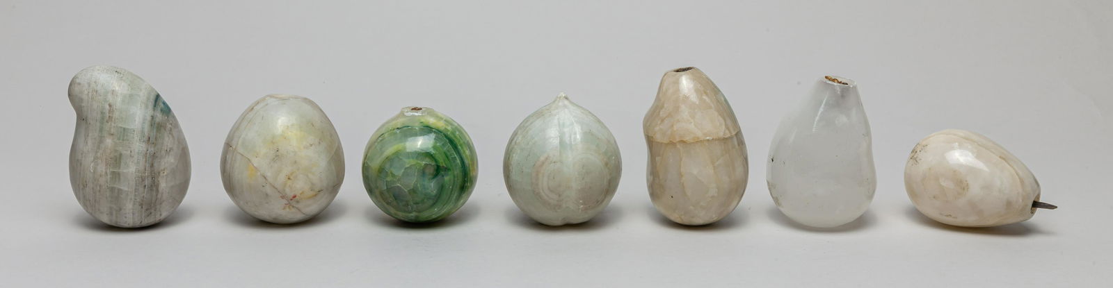 Collectible English Type Stone Fruit (1 of 13)