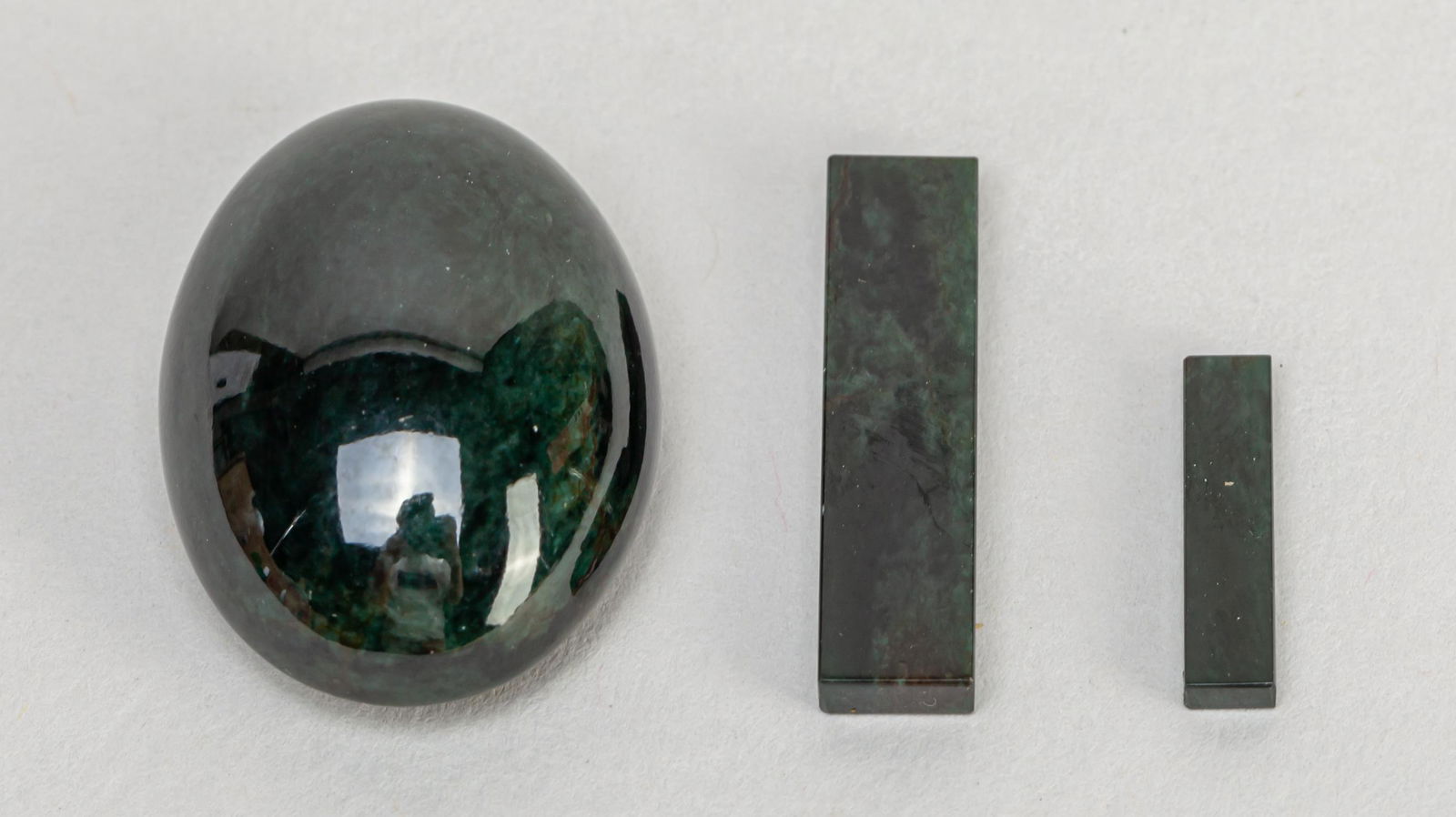 Set Chinese Green Jade Jadeite Toggles (1 of 8)