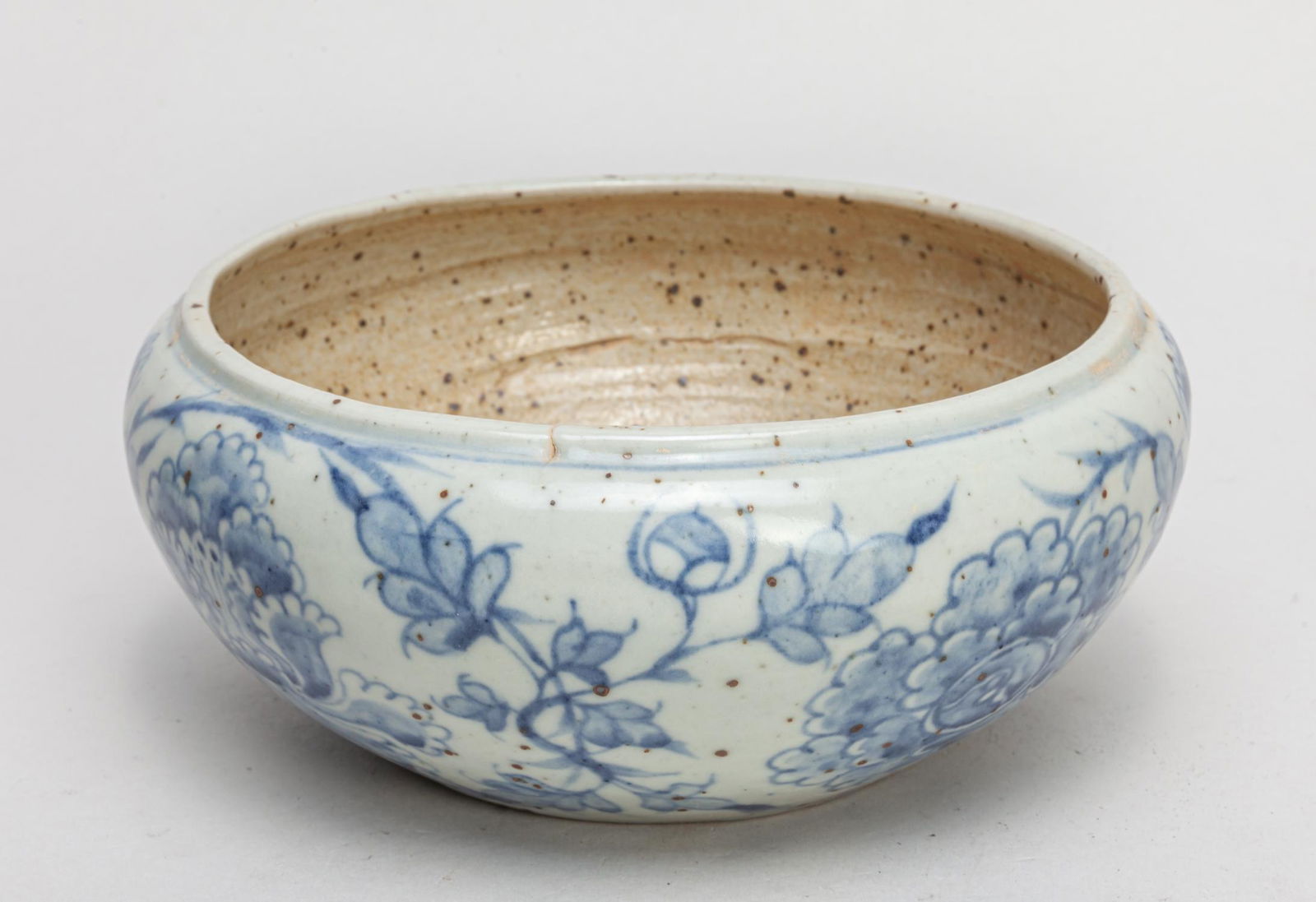 Vietnam Hoian Blue White Porcelain Brush Washer (1 of 11)