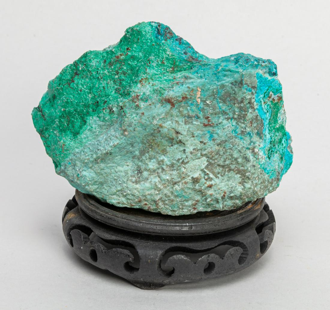 Nature Turquoise Stone Table Sculpture (1 of 10)