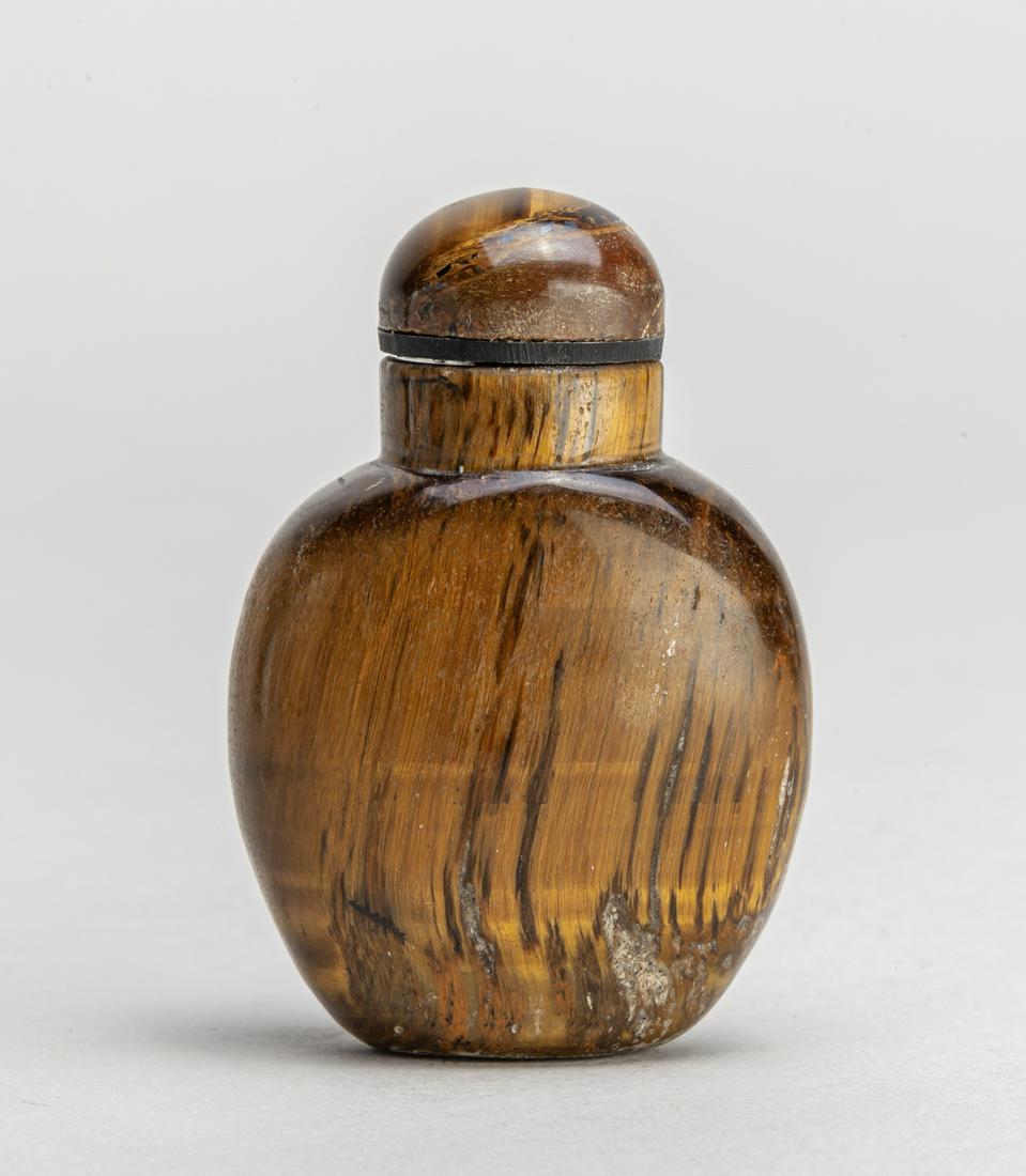 Chinese Export Tiger Eye Stone Snuff Bottle (1 of 11)