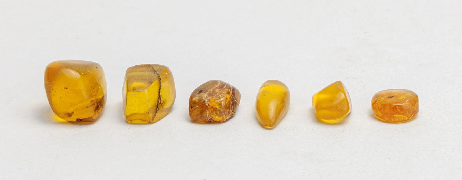 Collectible Nature Amber Stones (1 of 10)