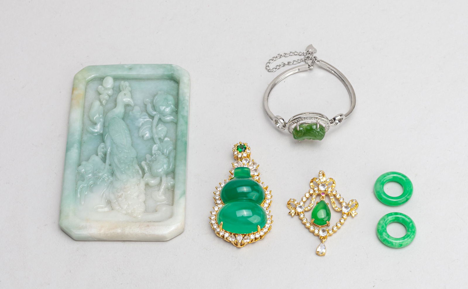 Estate Chinese Jade/ Gem Stone Jewelries (1 of 11)
