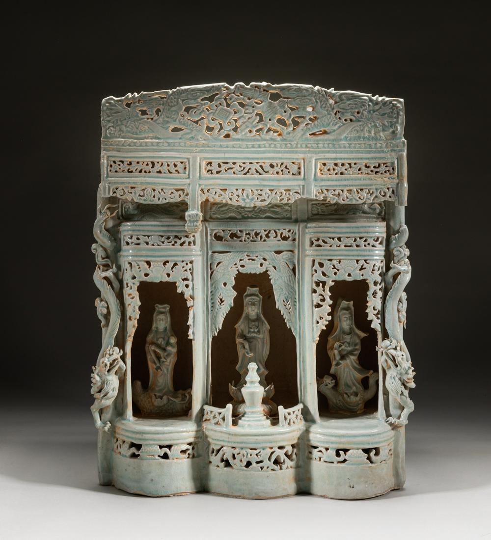 Large Chinese Hutian Porcelain Buddha w/ Case (1 of 19)