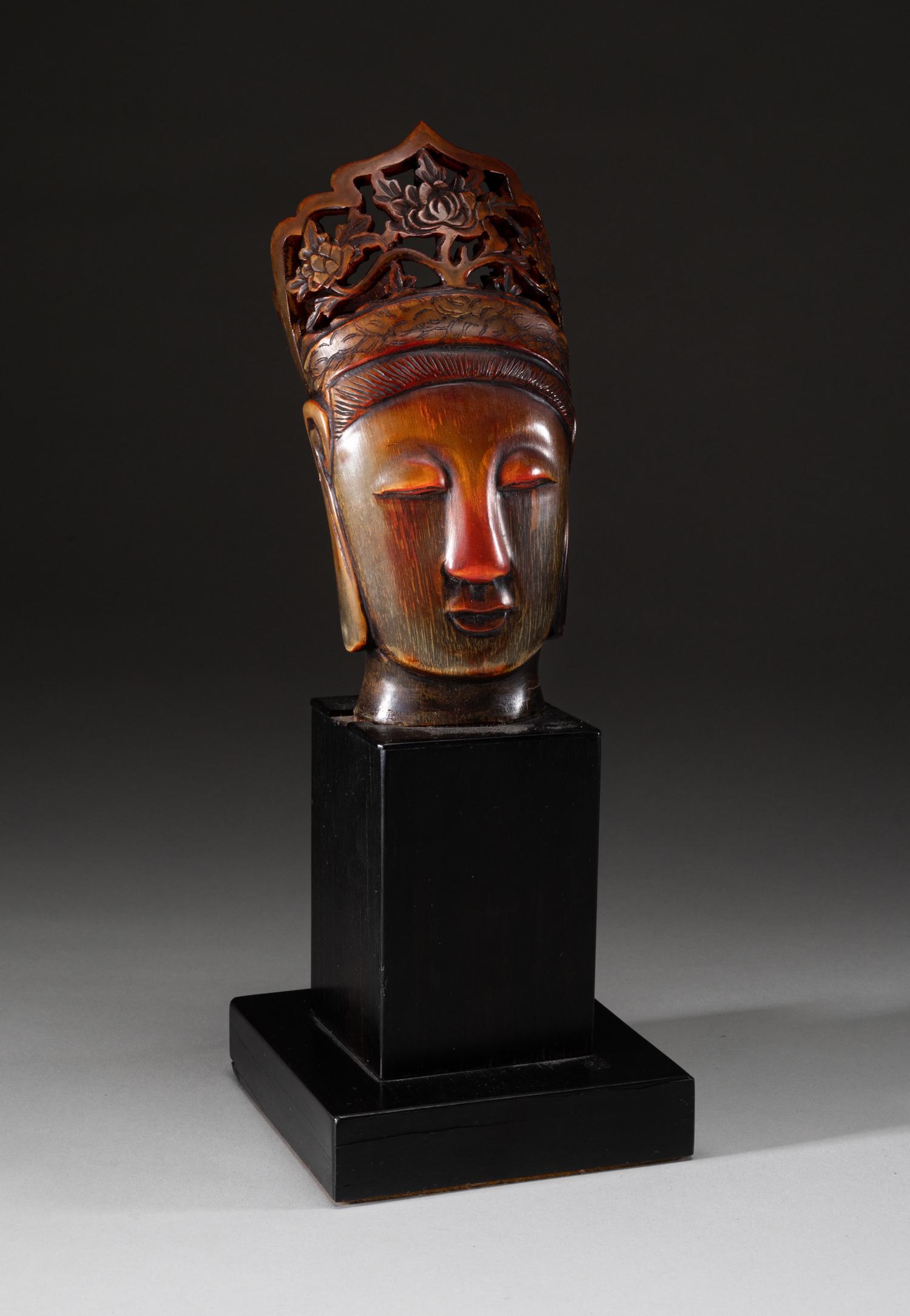 Chinese Horn Carved Table Sculpture (1 of 13)