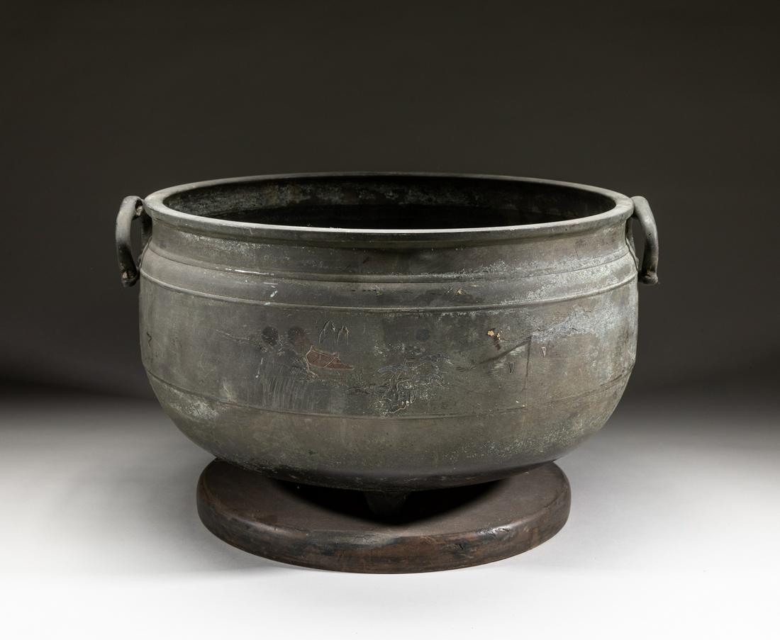 Massive Japanese Antique Meiji Bronze Censer (1 of 11)