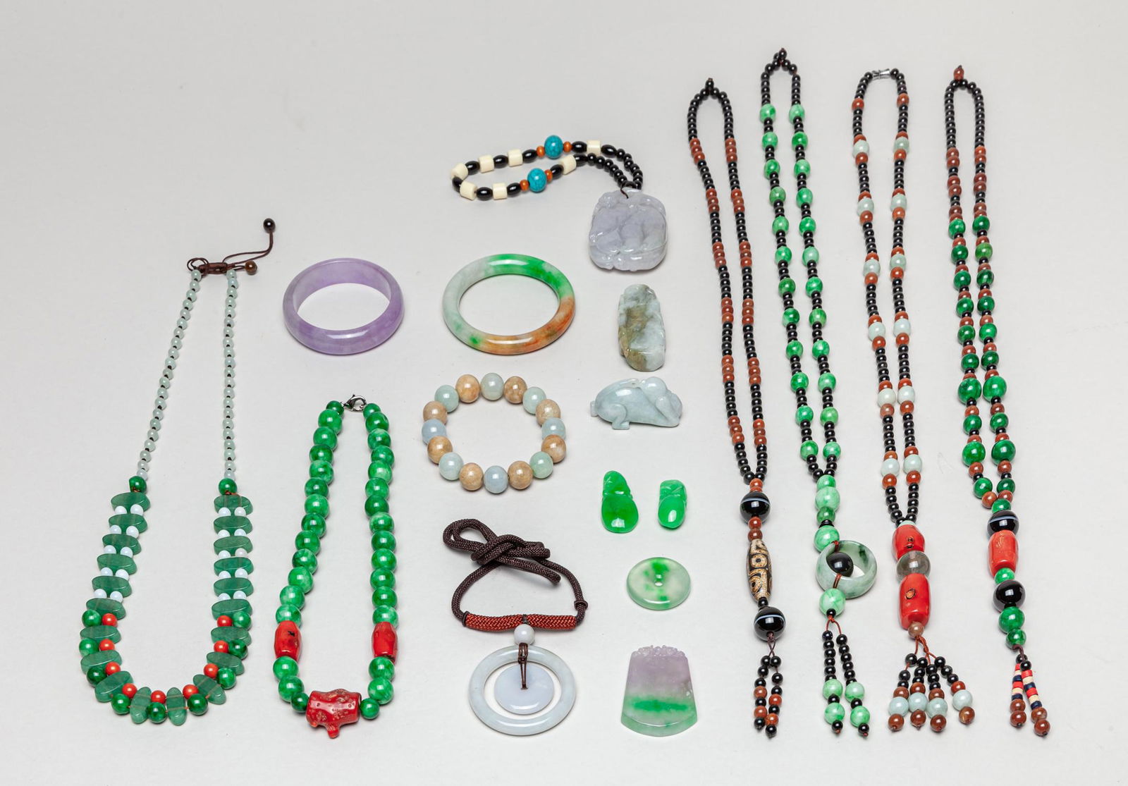 Estate Chinese Jade/Gem Stone Jewelries & Decors (1 of 14)