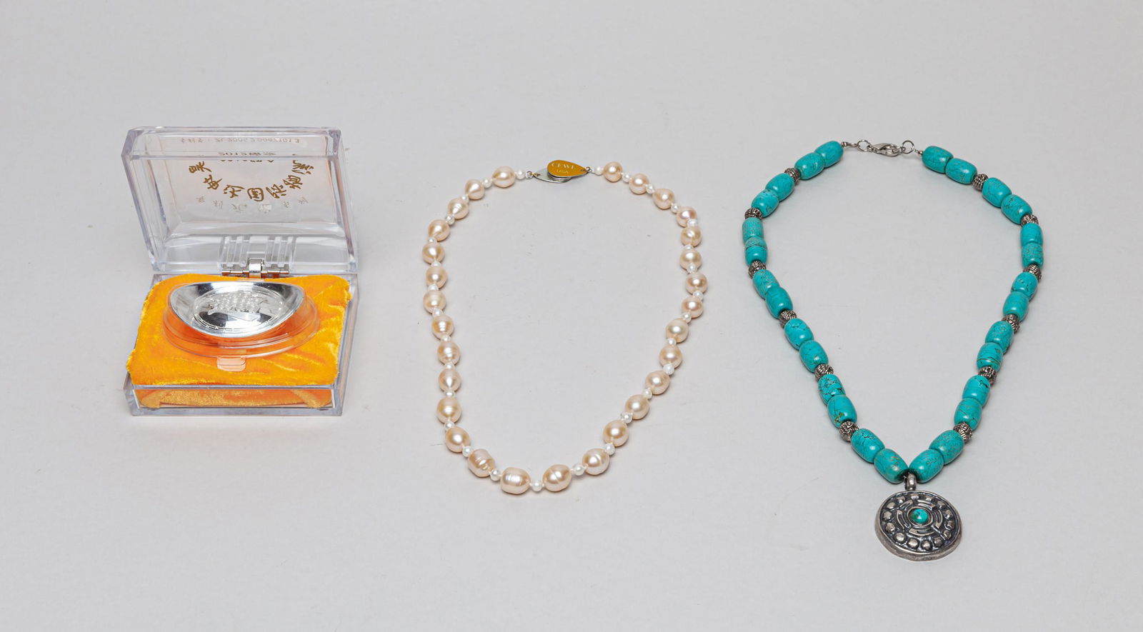 Estate Pearl, Turquoise Like Jewelries (1 of 13)