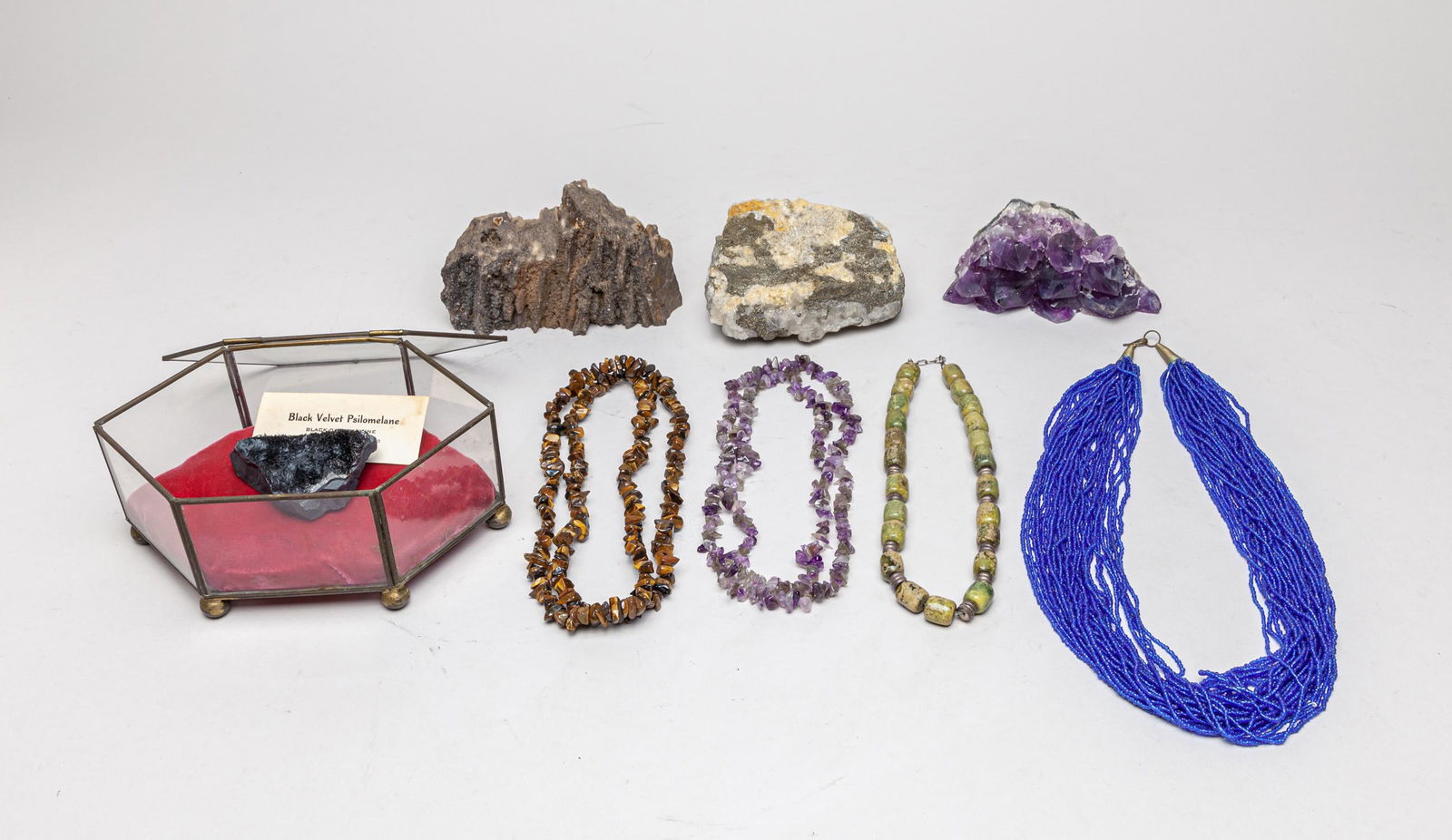 Estate English Type Gem Stone & Jewelries (1 of 10)