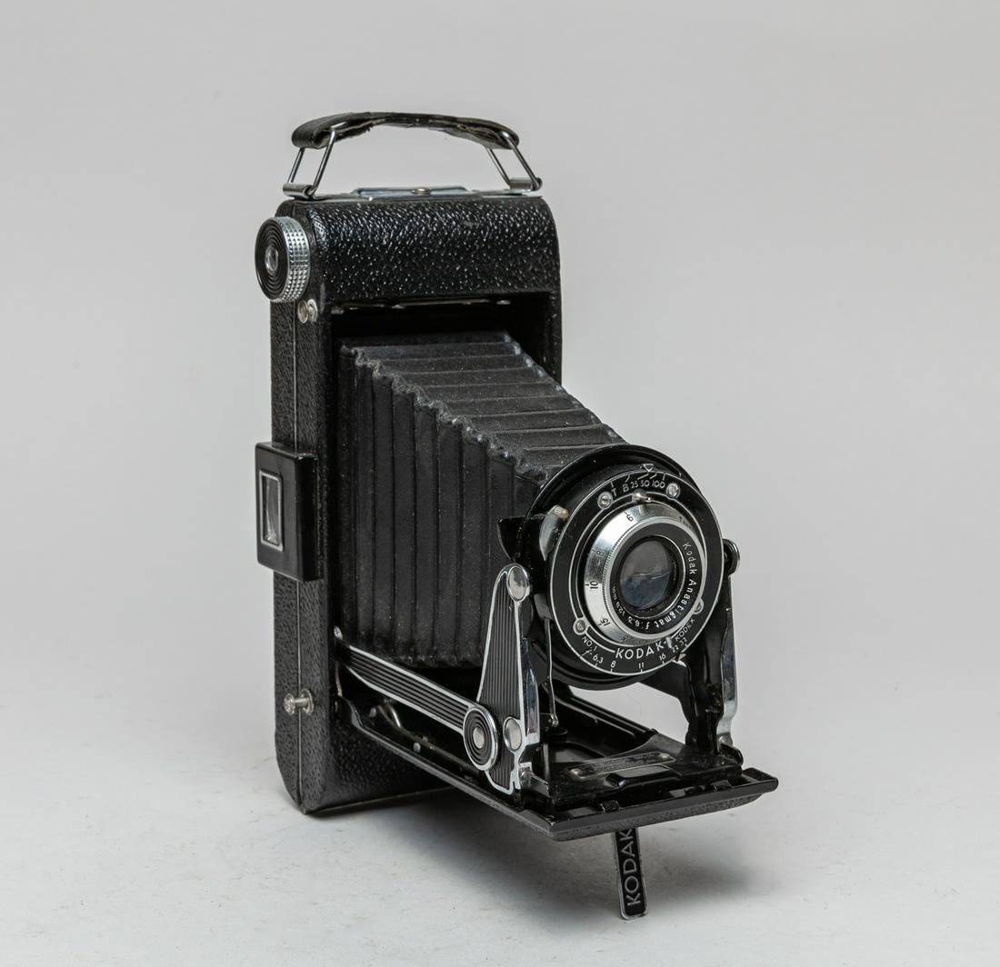 Vintage Kodak Camera (1 of 12)