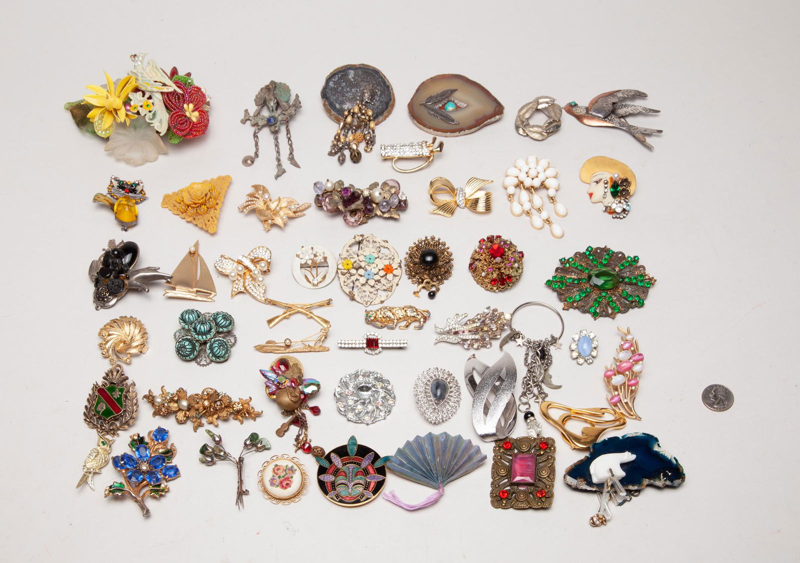 Group Designed Costume Jewelry Brooch/Pendant (1 of 12)