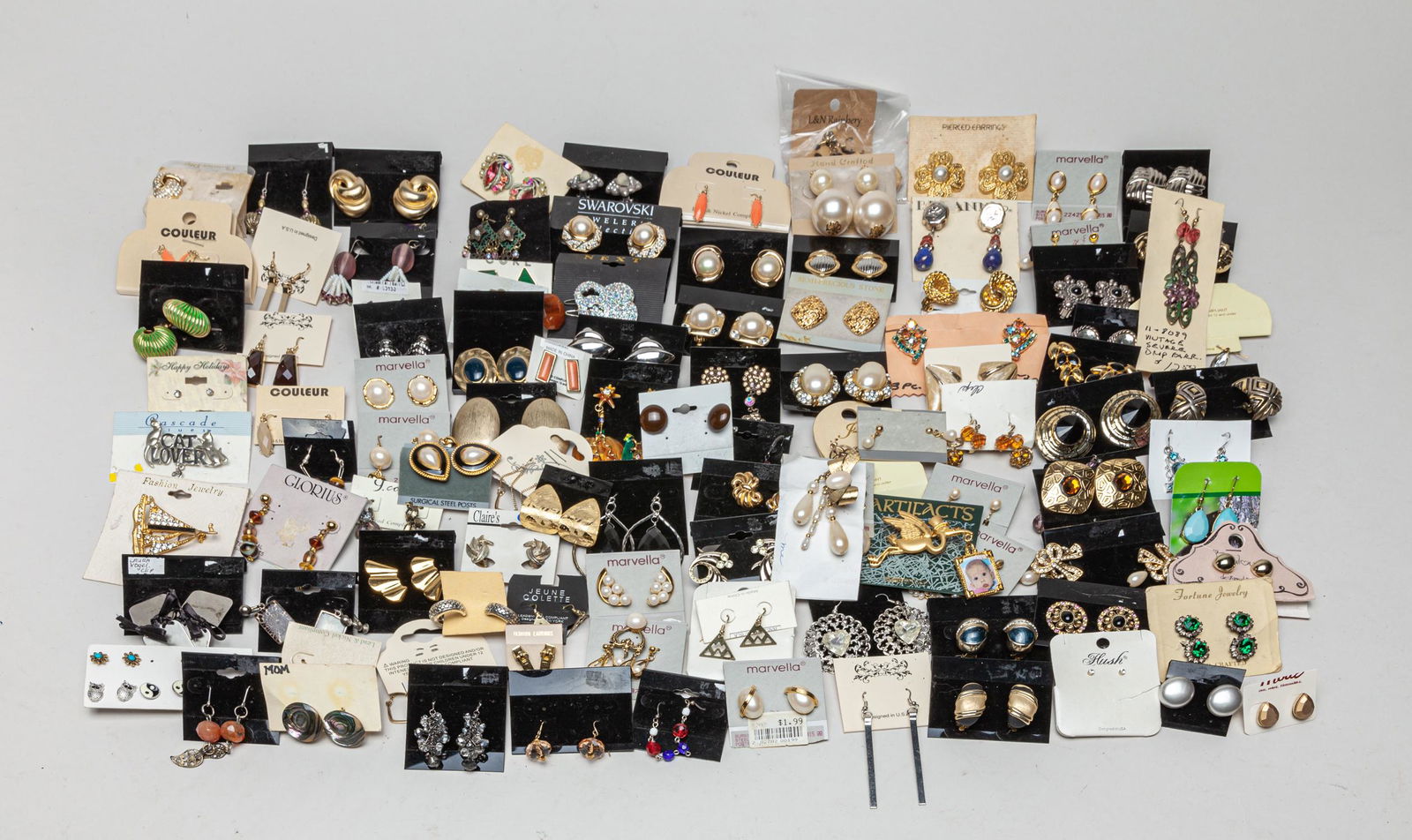 Estate Costume Jewelry, Pendant, Brooch & Earrings (1 of 18)