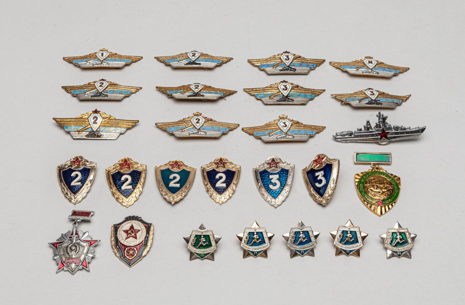 Collectible Russian Military Pins (1 of 12)
