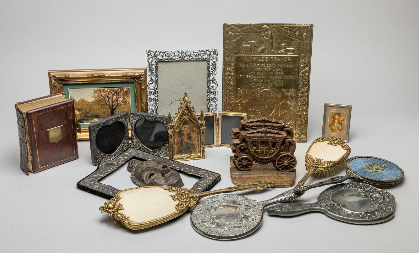 Collectible Antique/Vintage House Decors (1 of 14)