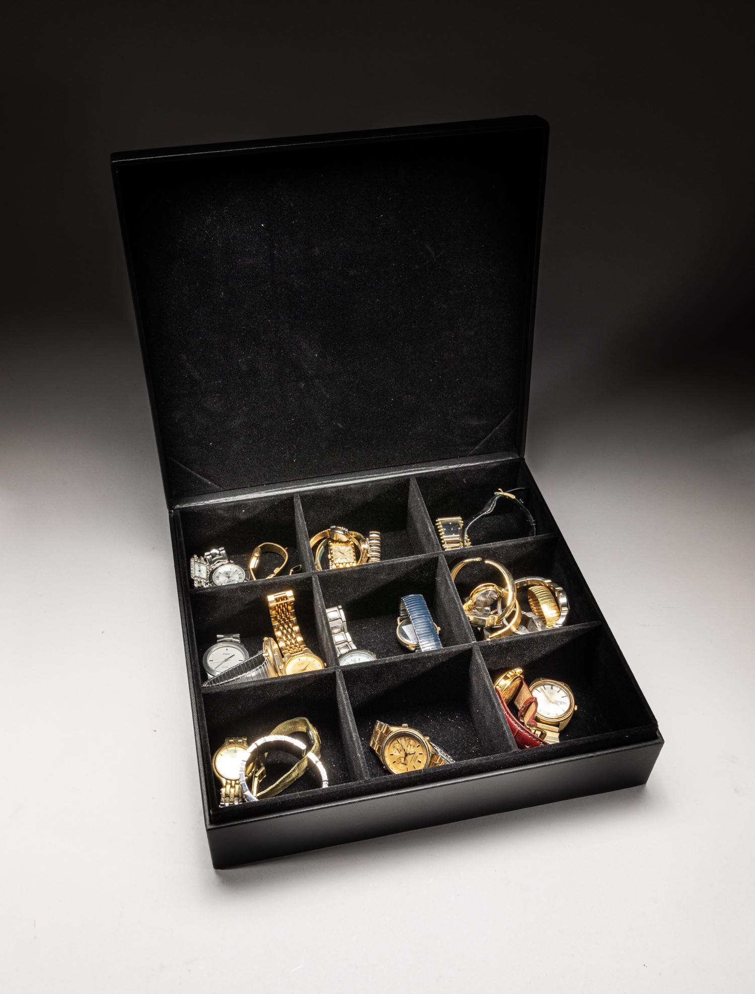 Collectible Group Watch (1 of 11)