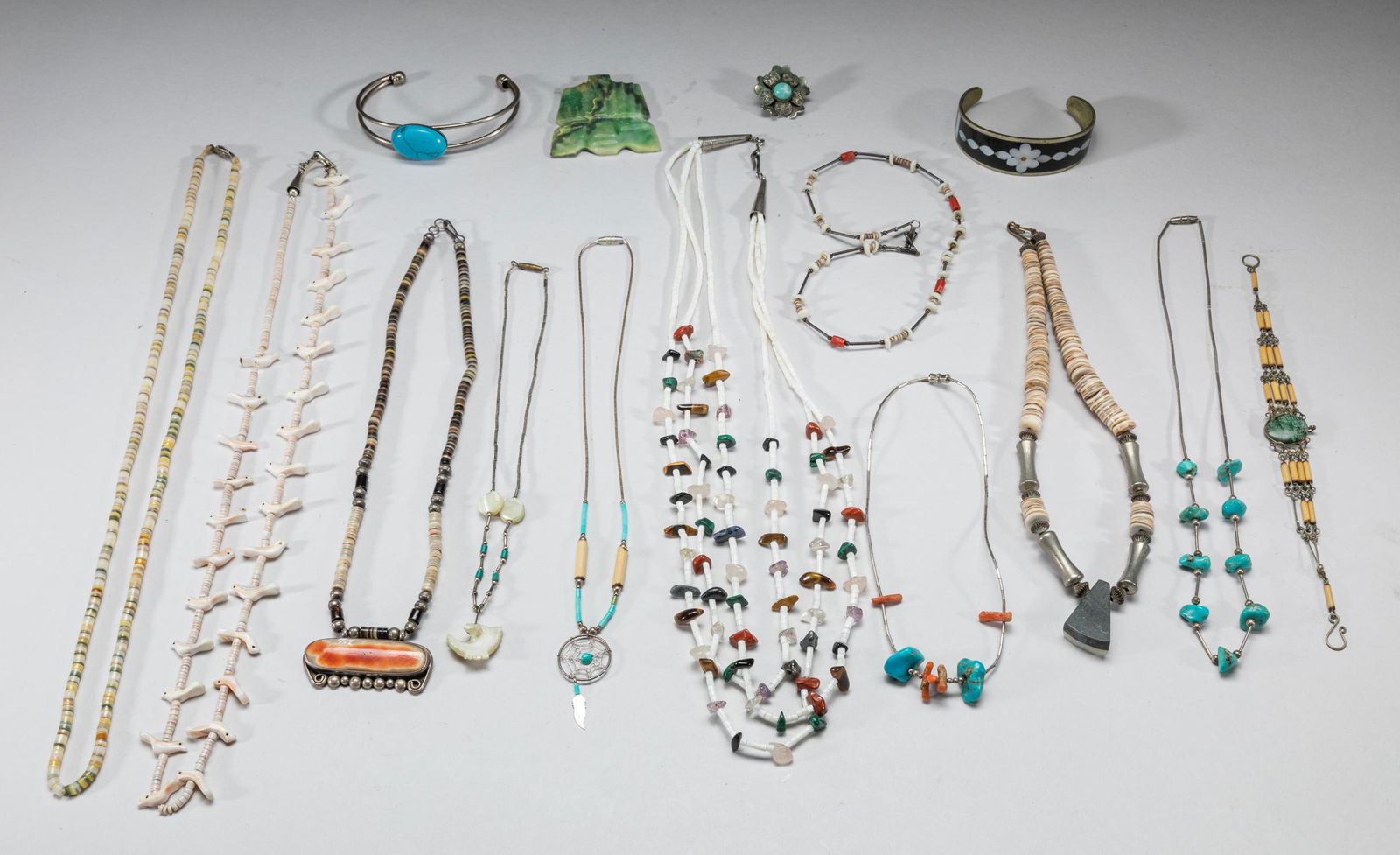 Collectible American Navajo Gem Stone Jewelry (1 of 13)