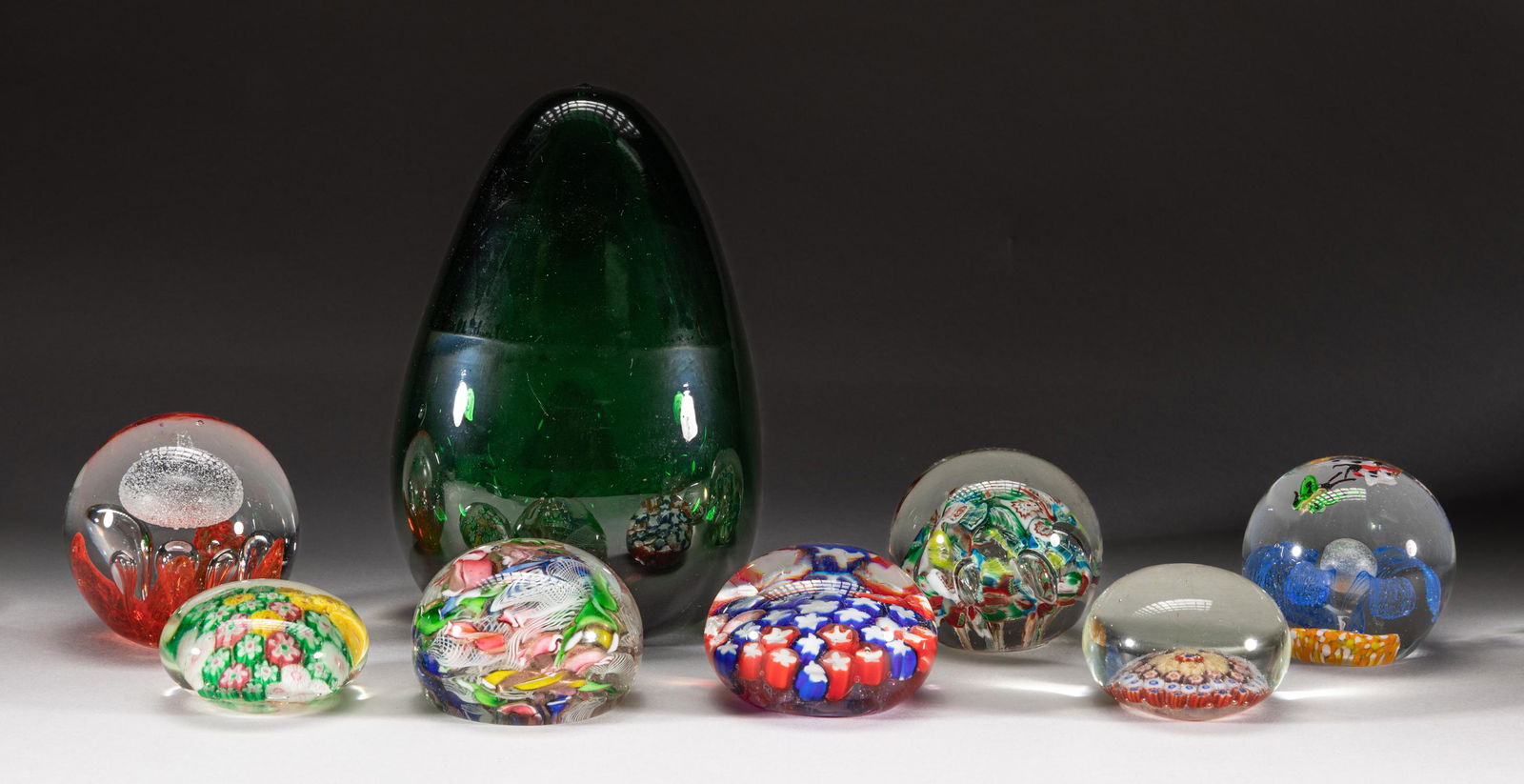 Vintage Art Glass Paper Weights (1 of 12)