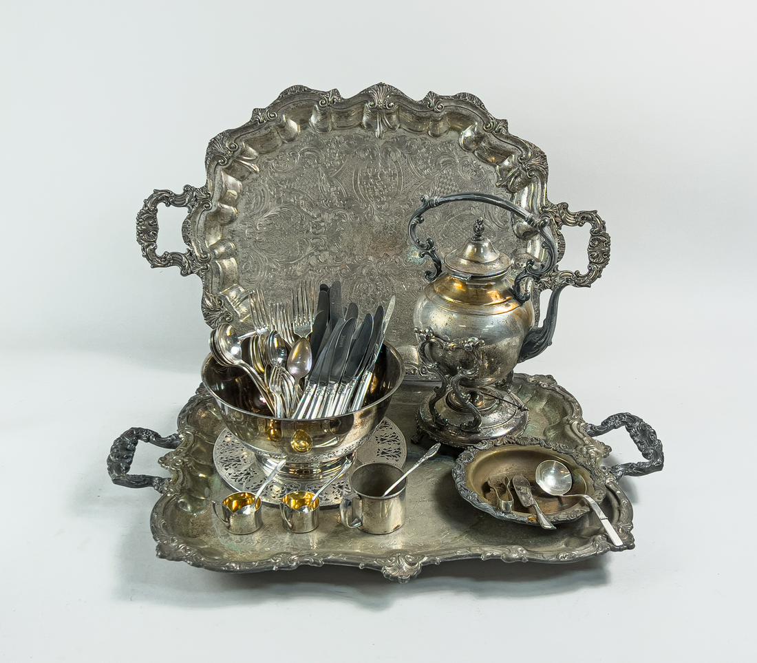Collectible Silver-plated Dinner Service (1 of 14)