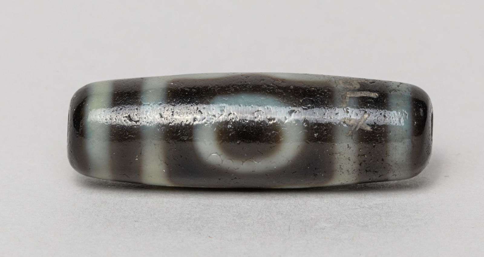 Chinese/Tibetan Eye Type Dzi Bead (1 of 11)