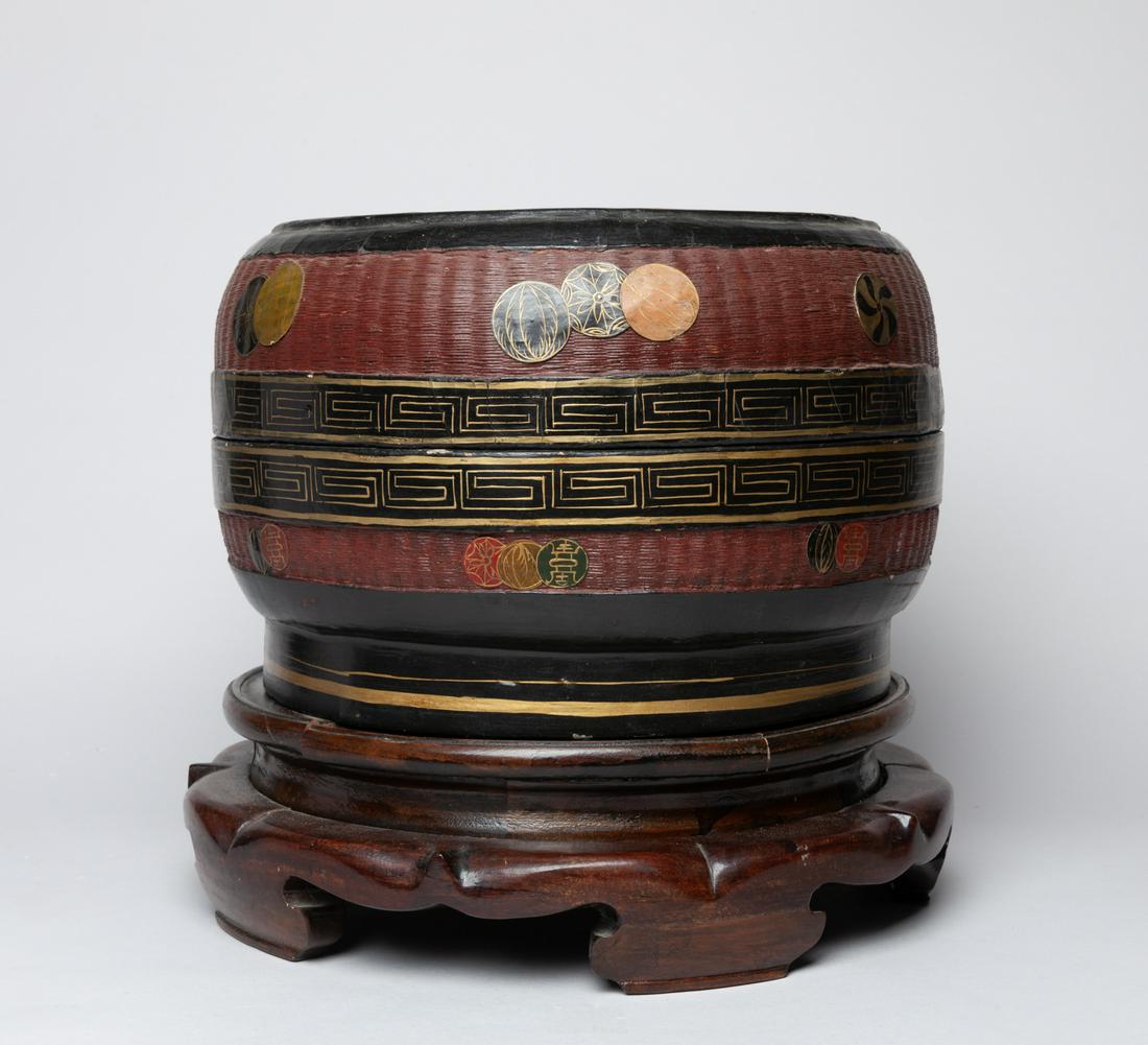 Antique Chinese Massive Lacquer Box w/ Stand (1 of 9)