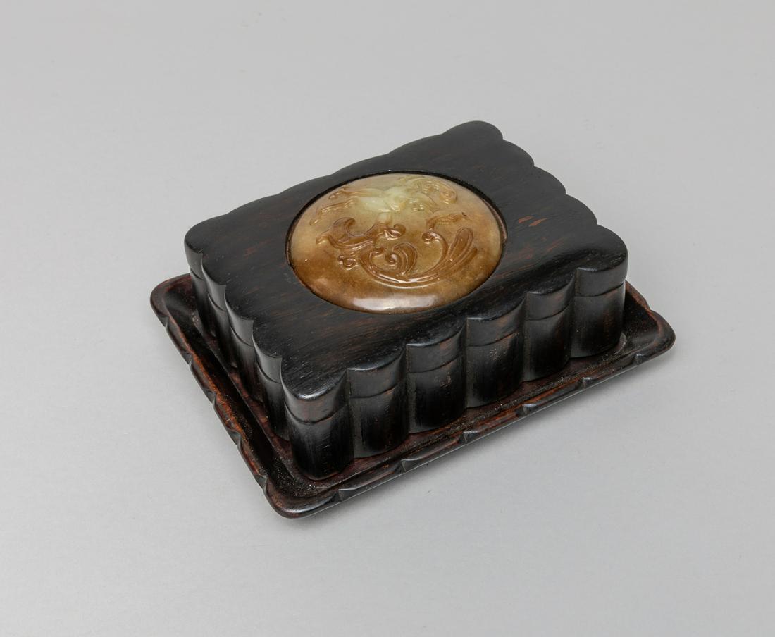 Chinese Wood Jewelry Box Inlaid Jade Stone (1 of 12)