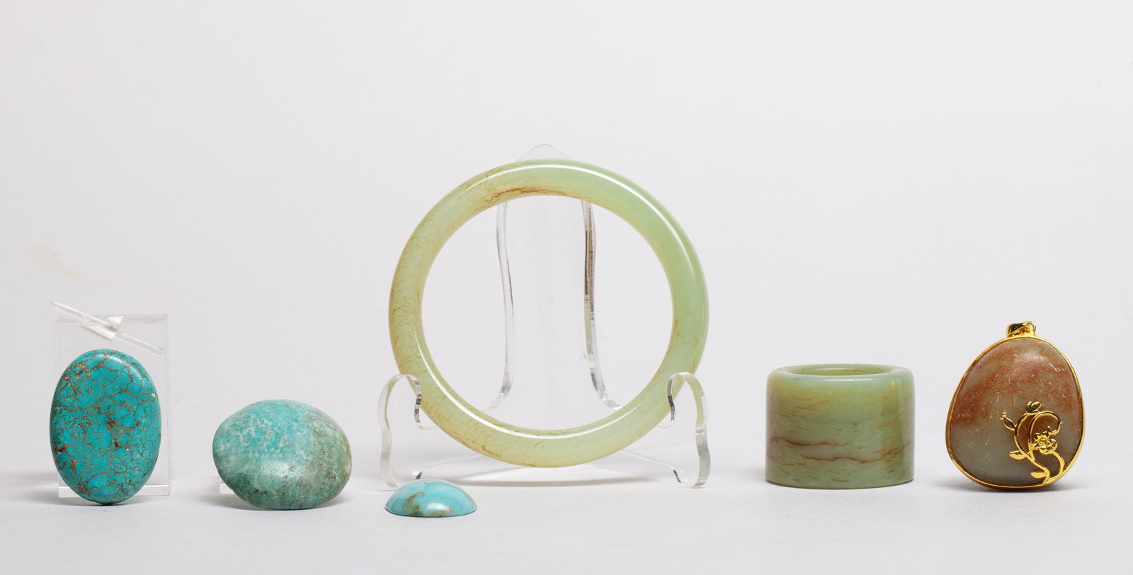 Collectible Chinese Jade & Turquoise Carvings (1 of 12)