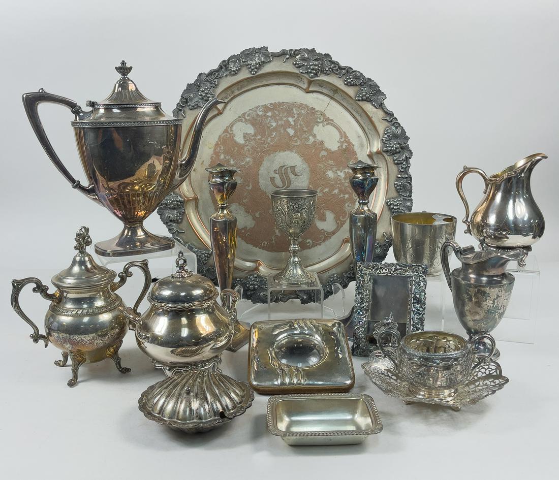 Collectible Silver Plated Dinner Service (1 of 13)