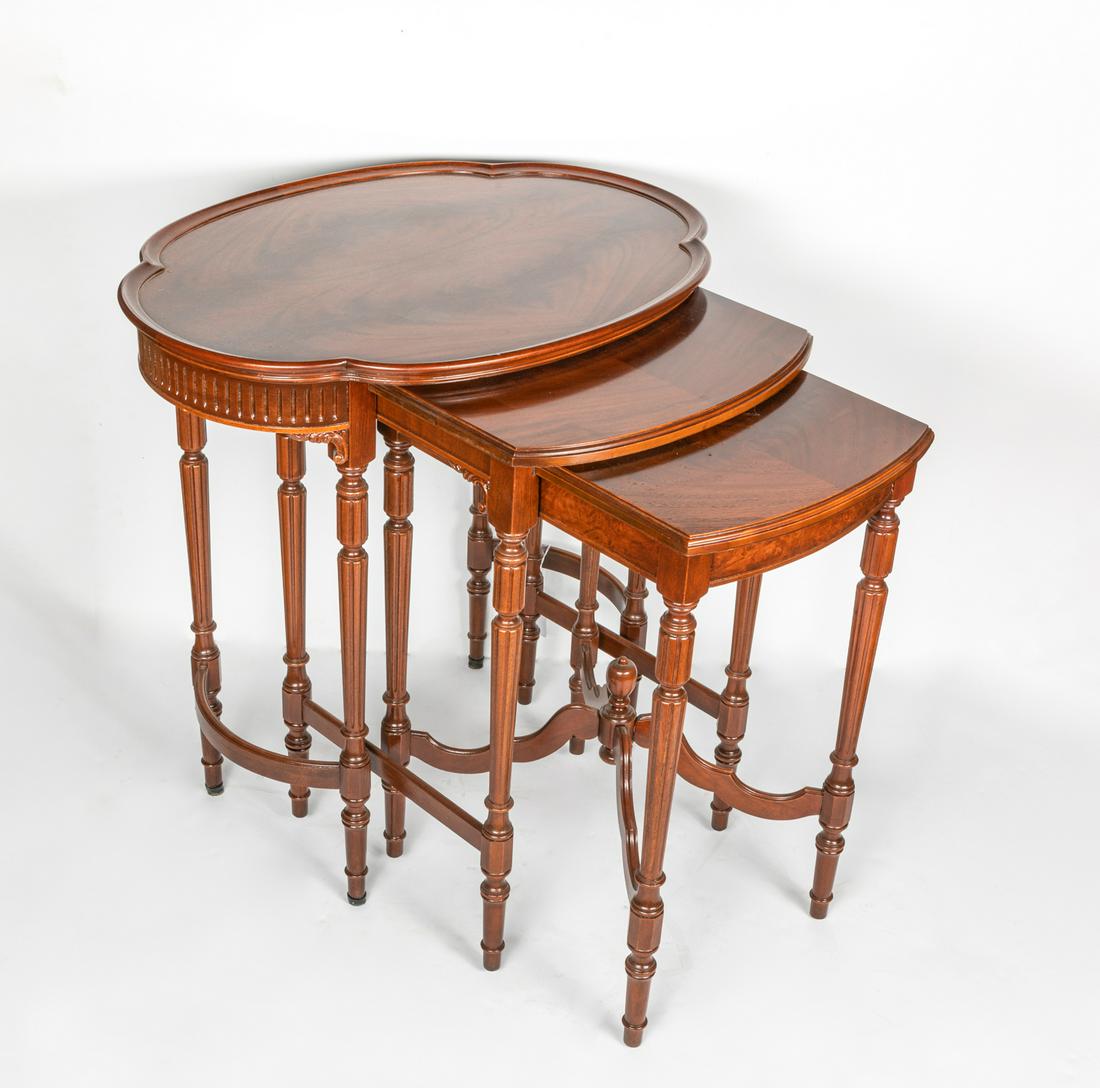 Vintage Mid-century Oak Wood Tray Table (1 of 12)