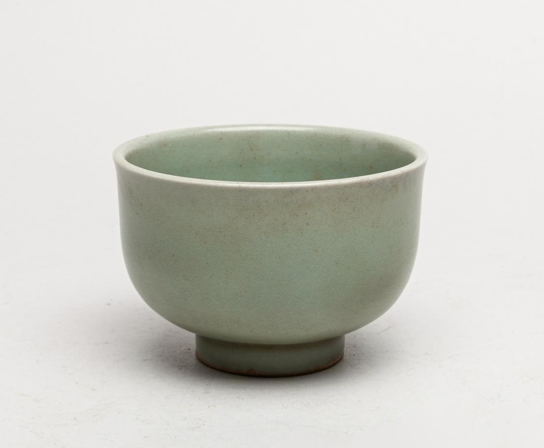 Rare Korean Joseon Type Celadon Porcelain Cup (1 of 9)