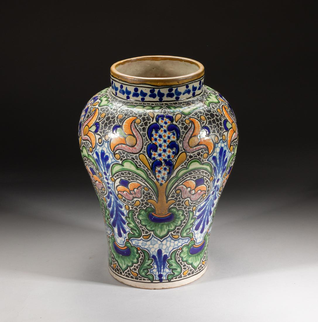 Vintage Mexican Talavera Clay Vase (1 of 12)