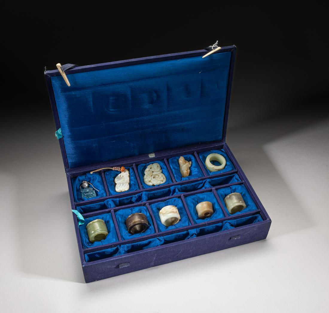 Collectible Chinese Jade, MOP & Aquamarine (1 of 15)