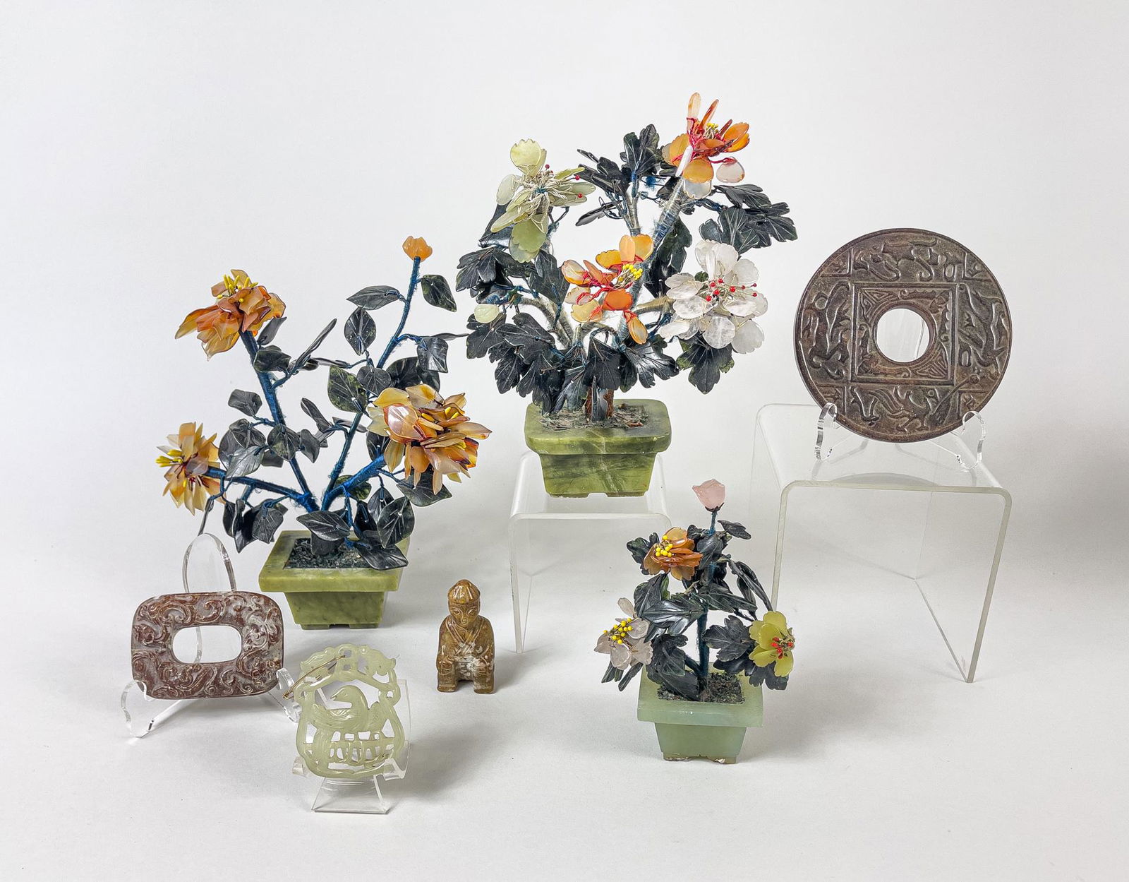 Estate Chinese Jade, Gemstone Sets (1 of 12)