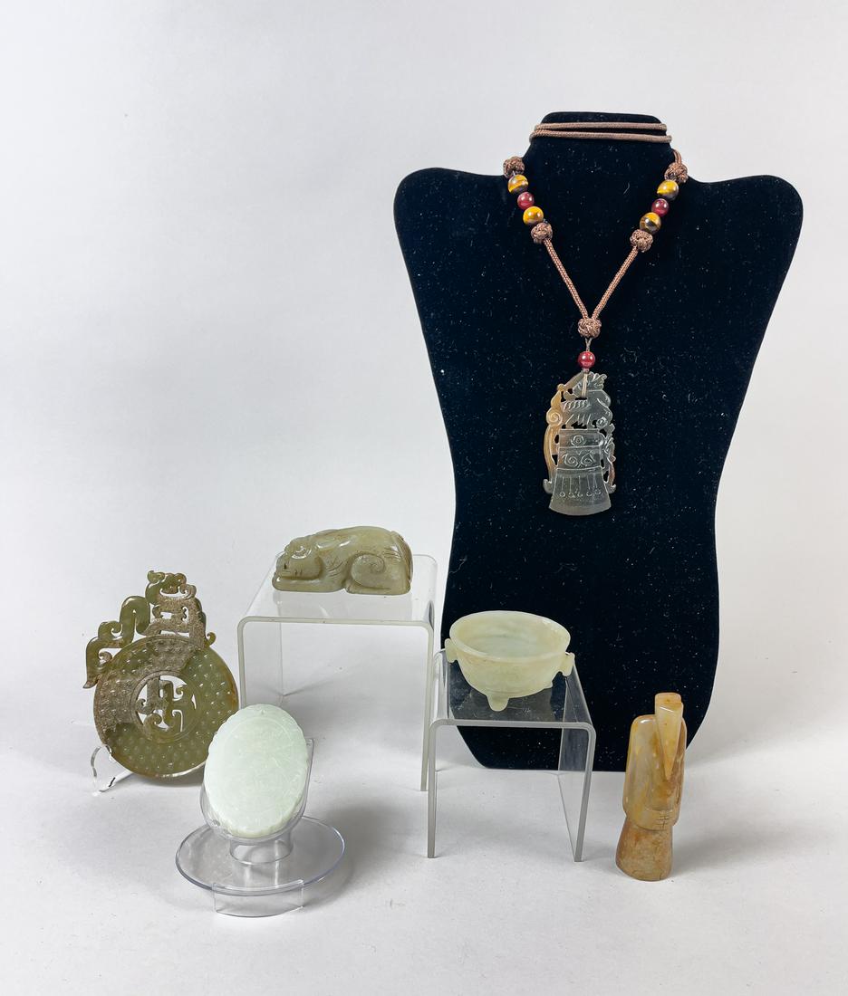 Estate Chinese Jade Carvings (1 of 15)