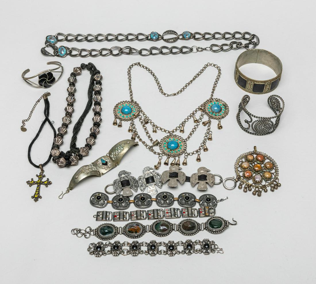 Collectible Old Europe Jewelry (1 of 16)