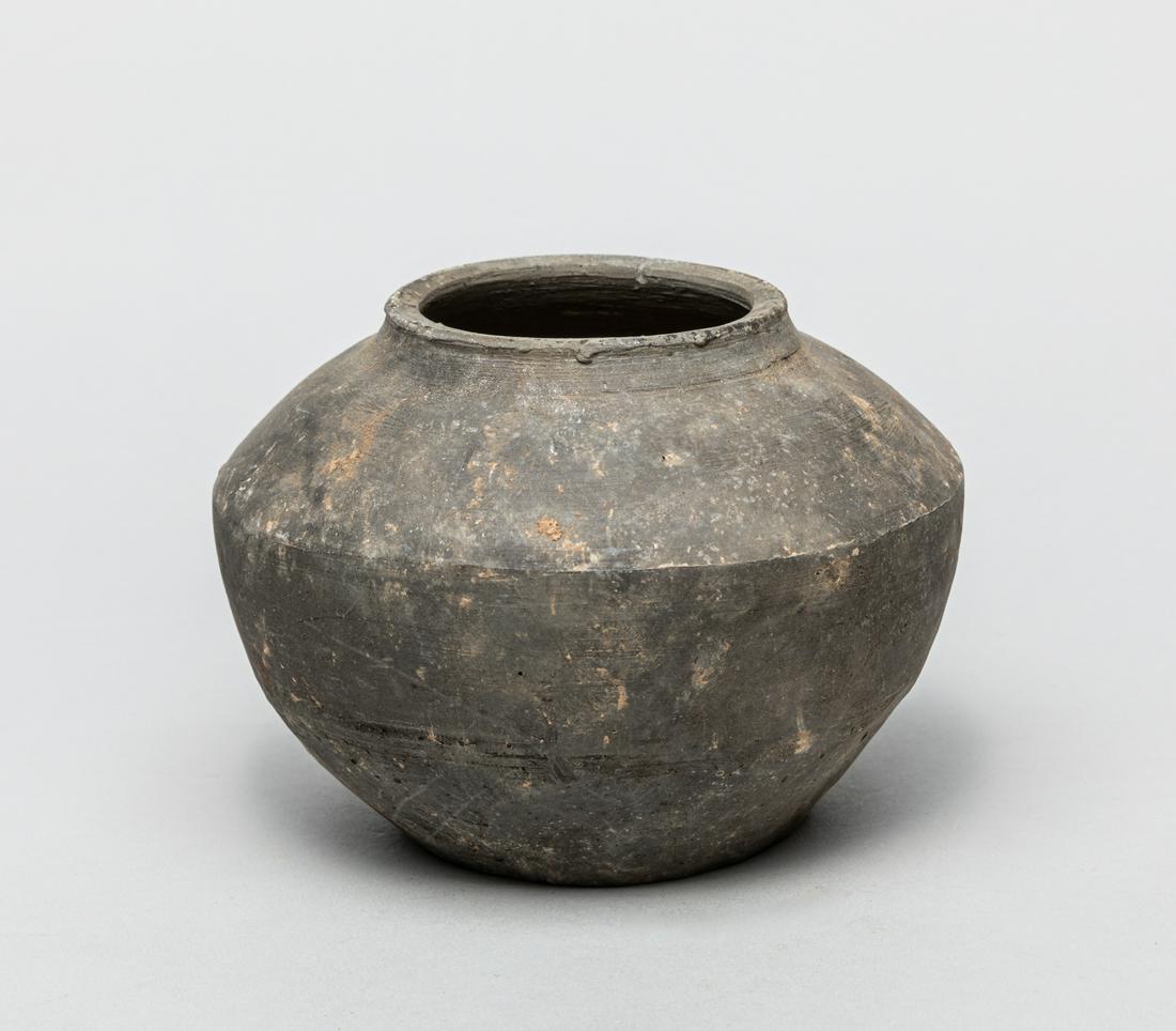 Antique Korean Pottery Jar (1 of 9)