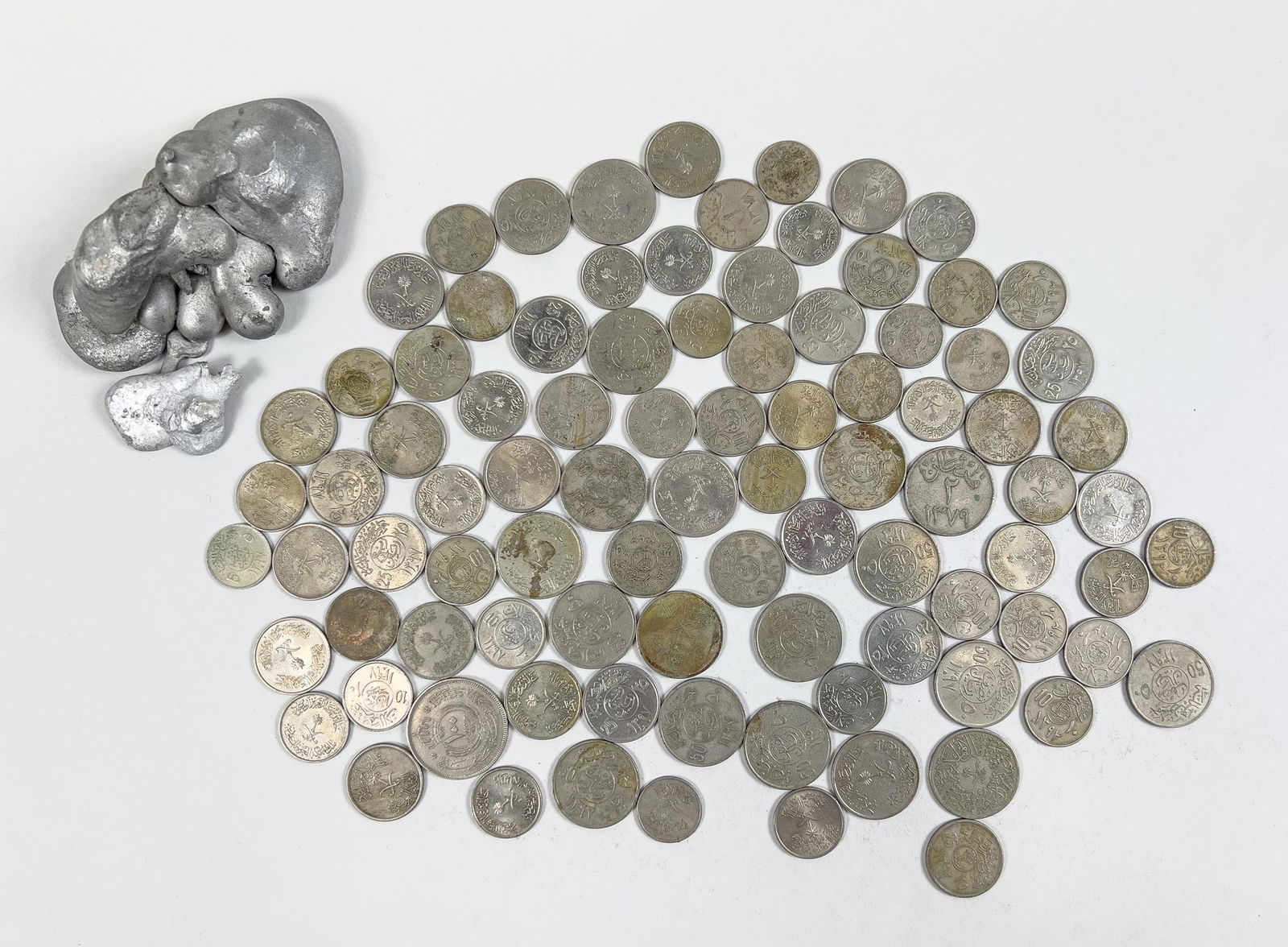 Collectible World Coin & Coin Material (1 of 11)